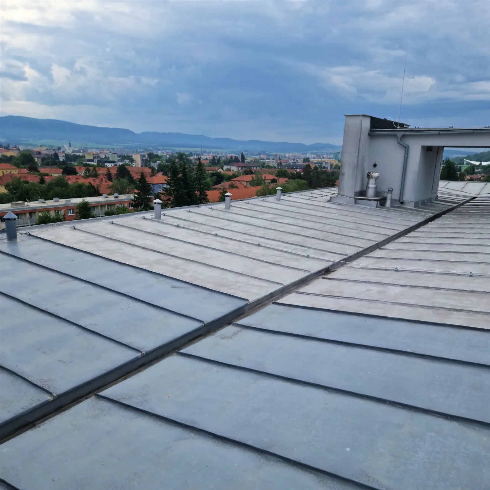 Jozef Konišovský - Elektrikarvychod foto 3