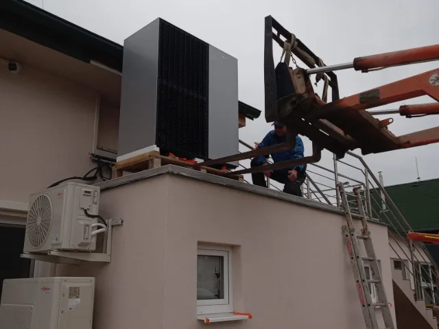 Dodanie a montáž tepelné čerpadlá Viessmann VITOCAL 150 A10 monoblok – fotka 2
