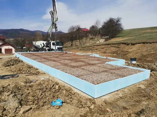 Realizácia základovej platne na kľúč – fotka 4