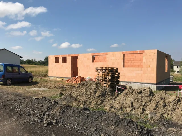 Výstavba rodinného domu – fotka 3