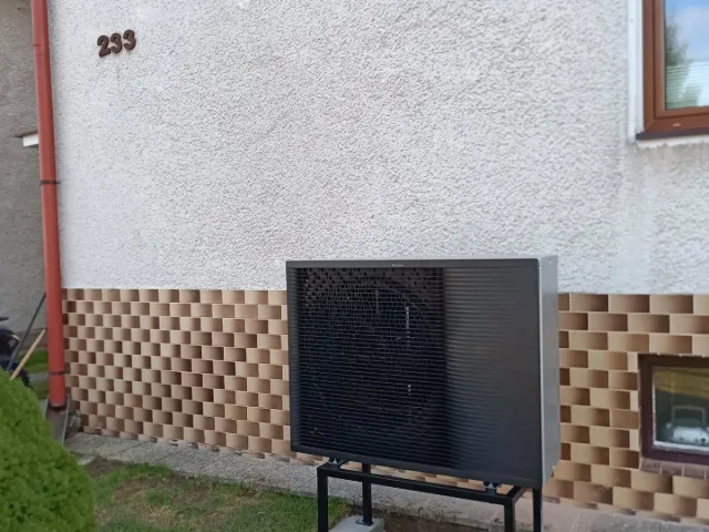 Dodanie a montáž tepelného čerpadla Daikin Alterma 12kW. – fotka 2