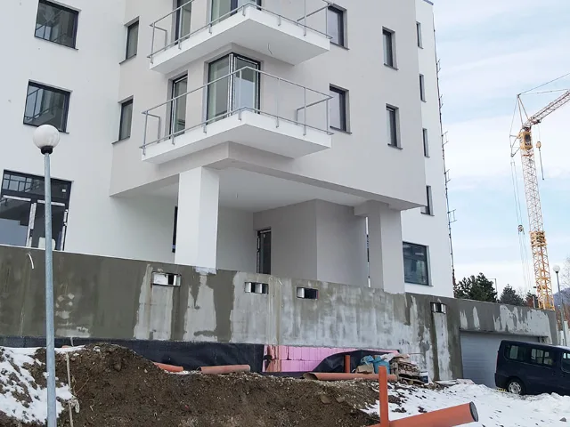 Zateplenie bytového domu – fotka 2