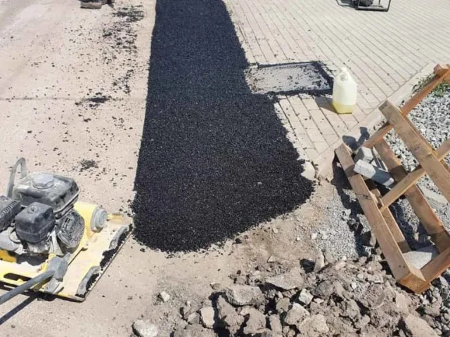 Drobné asfaltérske práce – fotka 6