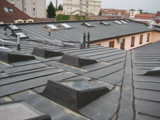 Plechová strecha