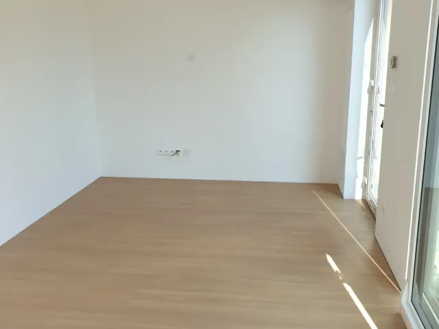 Kompletná inštalácia elektrických rozvodov – fotka 5