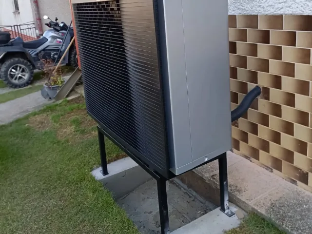 Dodanie a montáž tepelného čerpadla Daikin Alterma 12kW.