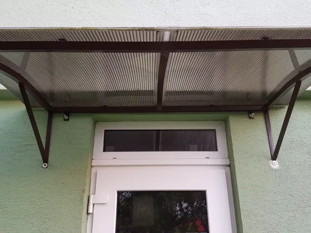 Prístrešky ukážka