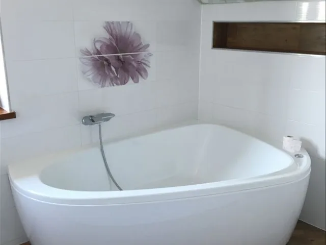 Návrh a realizácia kúpeľní, podláh – fotka 6