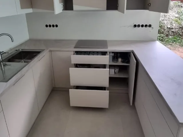 Kuchyňa na mieru – fotka 5