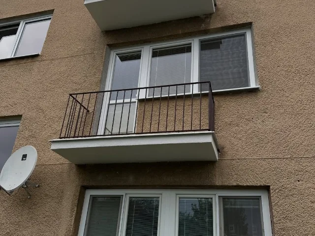 Kompletná rekonštrukcia balkónov a lódžie na bytovom dome – fotka 6