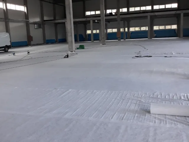 Spodna izolácia hala 3500m2